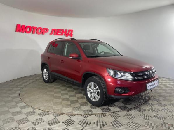 Volkswagen Tiguan I Рестайлинг с пробегом 2015 года, цена 1 726 000 рублей, 127240 км, внедорожник, Автокод Объявления