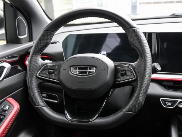 Geely Coolray I Рестайлинг с пробегом 2024 года, цена 2 198 000 рублей, 48375 км, внедорожник, Автокод Объявления