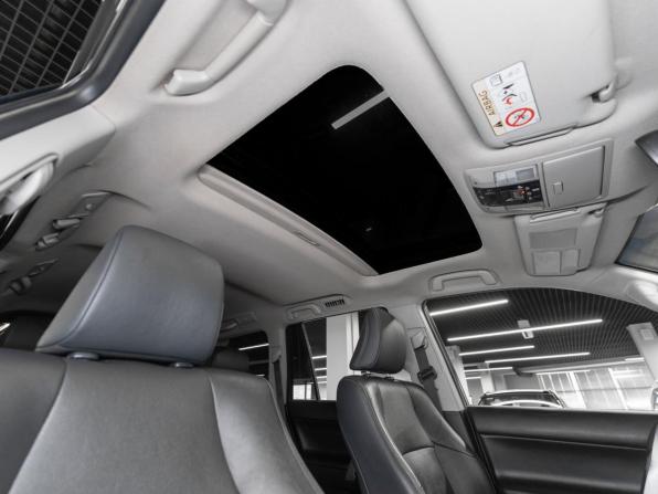 Toyota Land Cruiser Prado 150 Series Рестайлинг 2 с пробегом 2018 года, цена 4 850 000 рублей, 207932 км, внедорожник, Автокод Объявления