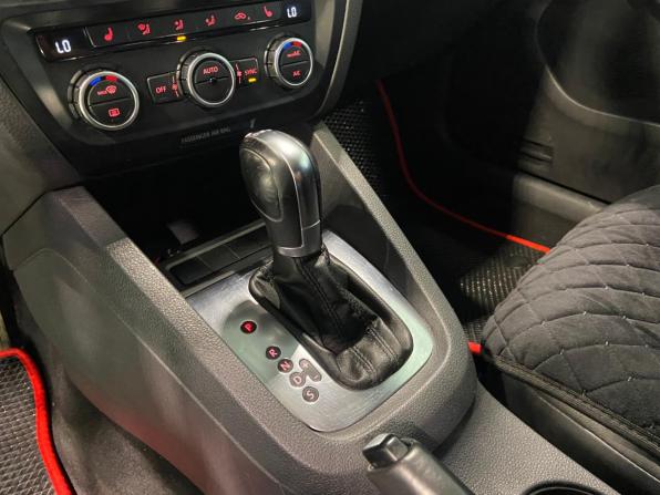 Volkswagen Jetta VI с пробегом 2013 года, цена 1 100 000 рублей, 223646 км, седан, Автокод Объявления