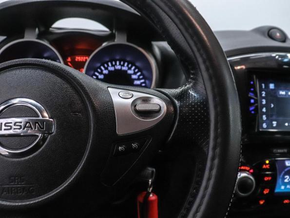 Nissan Juke I с пробегом 2011 года, цена 940 000 рублей, 126446 км, внедорожник, Автокод Объявления