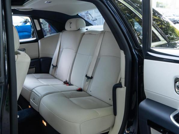 Rolls-Royce Ghost I с пробегом 2013 года, цена 15 200 000 рублей, 35246 км, седан, Автокод Объявления