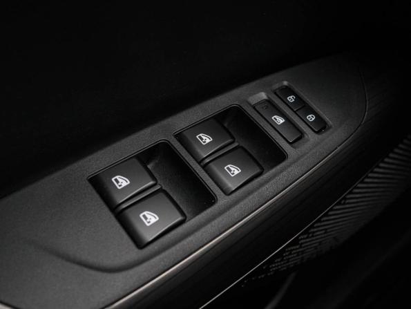 Changan Lamore с пробегом 2024 года, цена 2 100 000 рублей, 13037 км, седан, Автокод Объявления