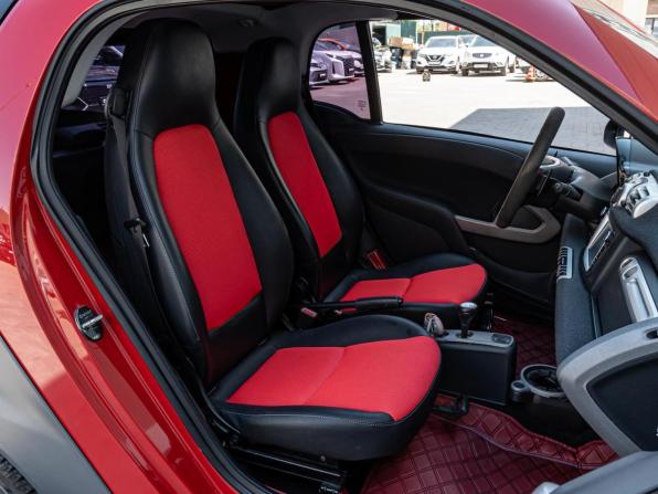 Smart Fortwo II с пробегом 2015 года, цена 800 000 рублей, 149439 км, хэтчбек, Автокод Объявления