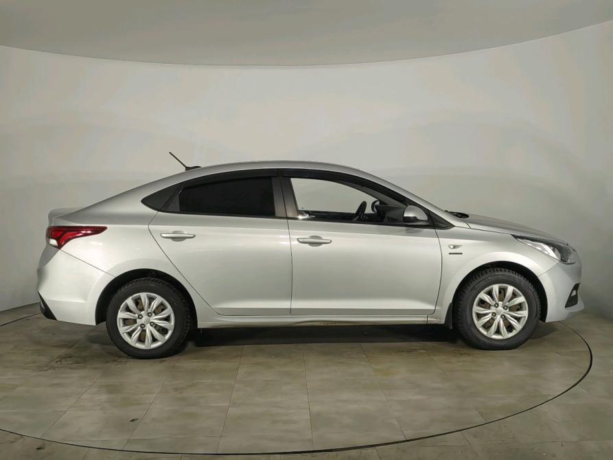 Hyundai Solaris II Санкт-Петербург  - изображение 4