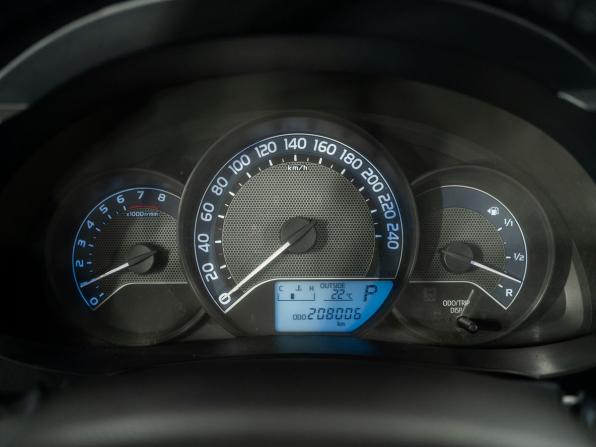Toyota Corolla XI (E160 E170 E180) с пробегом 2014 года, цена 1 250 000 рублей, 208006 км, седан, Автокод Объявления