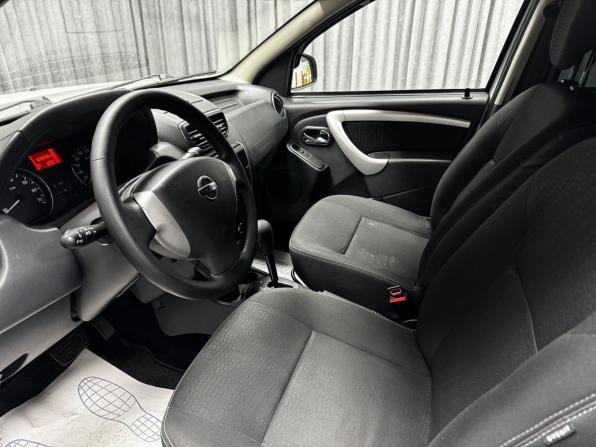 Nissan Terrano III (D10) с пробегом 2015 года, цена 977 000 рублей, 126052 км, внедорожник, Автокод Объявления