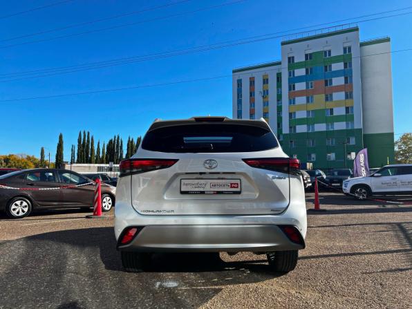 Toyota Highlander IV (XU70) с пробегом 2026 года, цена 5 710 000 рублей, 5627 км, внедорожник, Автокод Объявления