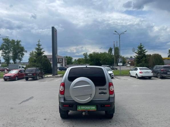 Chevrolet Niva I Рестайлинг с пробегом 2015 года, цена 650 000 рублей, 80000 км, внедорожник, Автокод Объявления