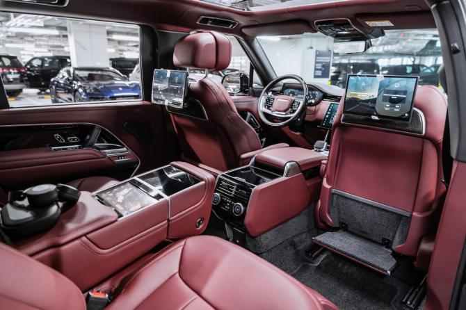 Новый Land Rover Range Rover V 2026 года, цена 26 980 000 рублей, внедорожник, Автокод Объявления