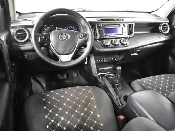 Toyota RAV4 IV (XA40) Рестайлинг с пробегом 2017 года, цена 1 784 900 рублей, 267738 км, внедорожник, Автокод Объявления