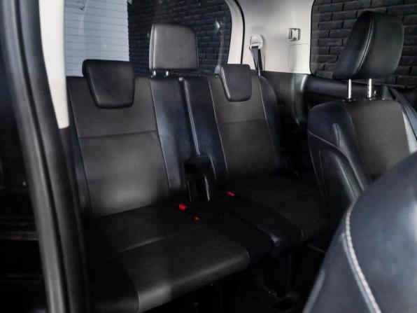 Toyota Esquire I с пробегом 2015 года, цена 2 150 000 рублей, 86512 км, минивэн, Автокод Объявления