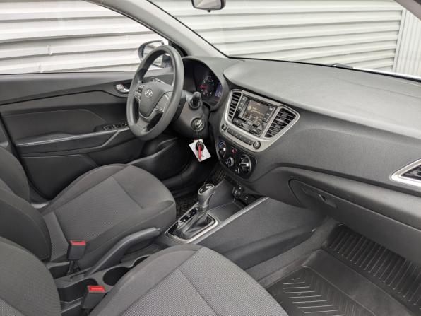 Hyundai Solaris II Рестайлинг с пробегом 2022 года, цена 1 565 000 рублей, 106067 км, седан, Автокод Объявления