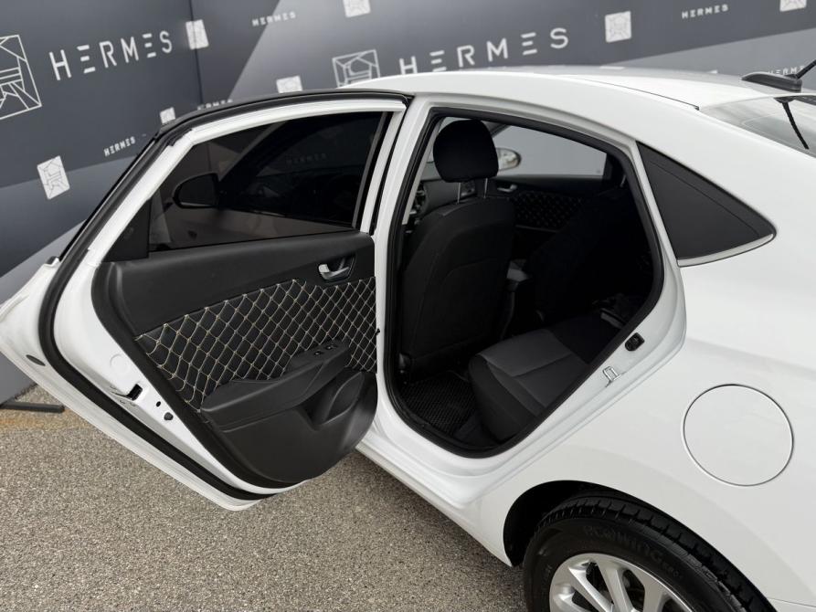 Hyundai Solaris II Рестайлинг Минеральные Воды  - изображение 19