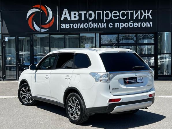 Mitsubishi Outlander III Рестайлинг с пробегом 2014 года, цена 1 669 000 рублей, 153089 км, внедорожник, Автокод Объявления