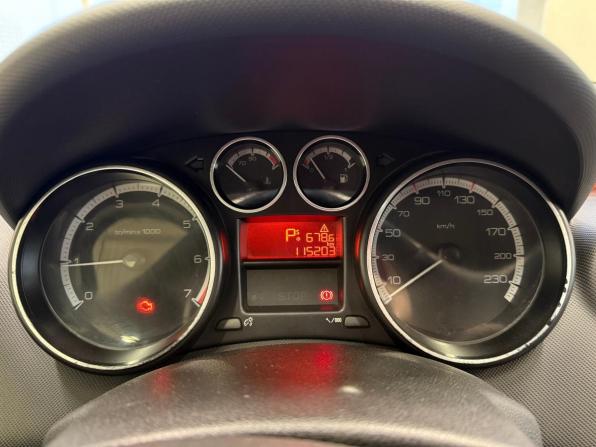 Peugeot 308 I с пробегом 2010 года, цена 550 000 рублей, 115000 км, хэтчбек, Автокод Объявления
