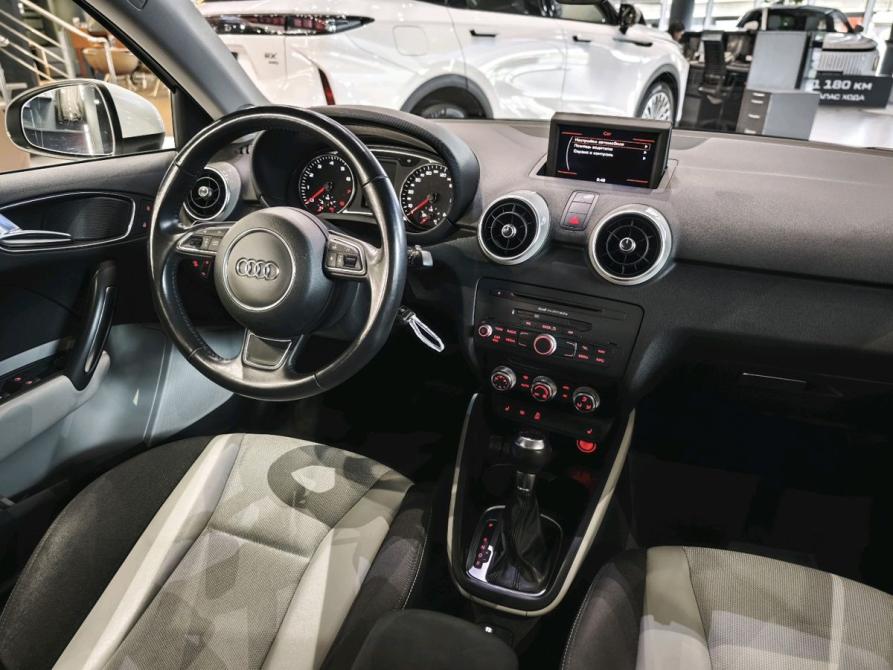 Audi A1 I (8X) Тюмень  - изображение 17