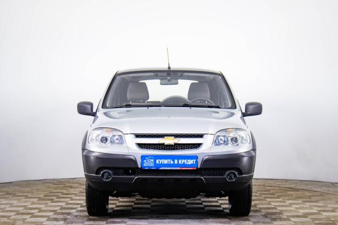 Chevrolet Niva I Рестайлинг с пробегом 2015 года, цена 559 000 рублей, 84087 км, внедорожник, Автокод Объявления