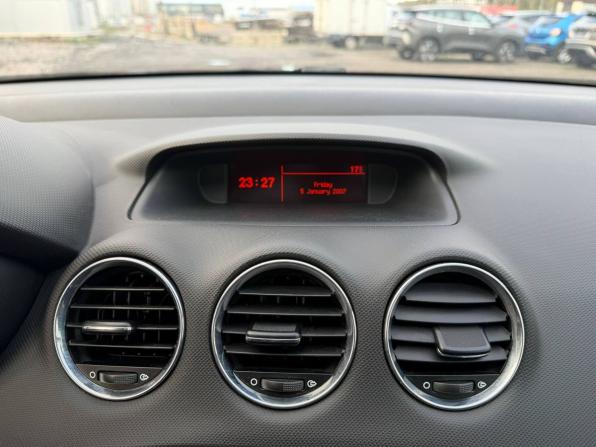 Peugeot 308 I с пробегом 2009 года, цена 345 000 рублей, 179648 км, хэтчбек, Автокод Объявления