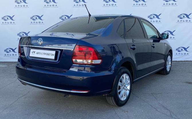 Volkswagen Polo V Рестайлинг с пробегом 2016 года, цена 950 000 рублей, 159877 км, седан, Автокод Объявления