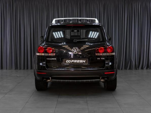Volkswagen Touareg I Рестайлинг с пробегом 2009 года, цена 1 249 000 рублей, 229389 км, внедорожник, Автокод Объявления