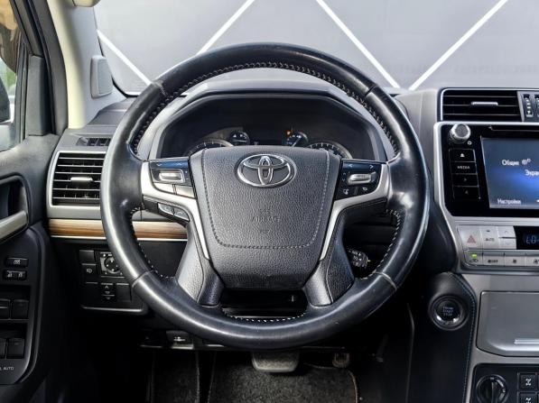 Toyota Land Cruiser Prado 150 Series Рестайлинг 2 с пробегом 2019 года, цена 4 333 000 рублей, 166171 км, внедорожник, Автокод Объявления
