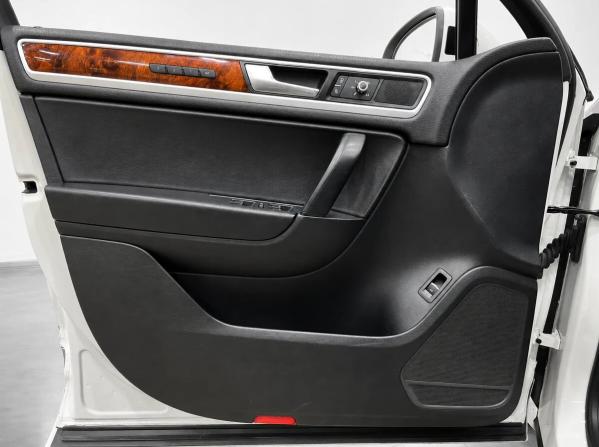 Volkswagen Touareg II с пробегом 2013 года, цена 1 949 000 рублей, 154230 км, внедорожник, Автокод Объявления