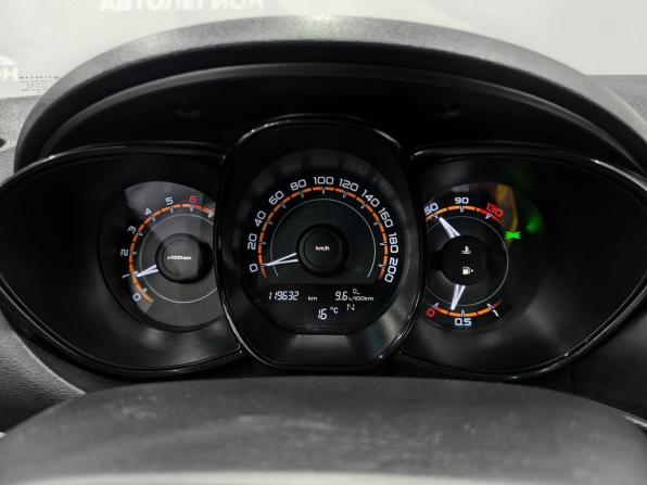 Lada (ВАЗ) Vesta I с пробегом 2018 года, цена 860 000 рублей, 119631 км, седан, Автокод Объявления