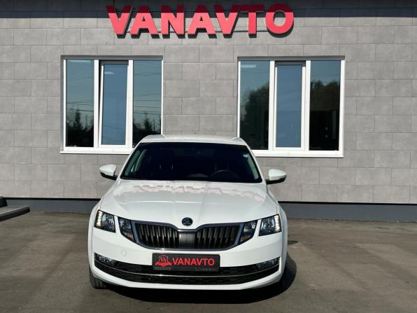 Skoda Octavia III (A7) Рестайлинг с пробегом 2018 года, цена 1 890 000 рублей, 96540 км, лифтбек, Автокод Объявления