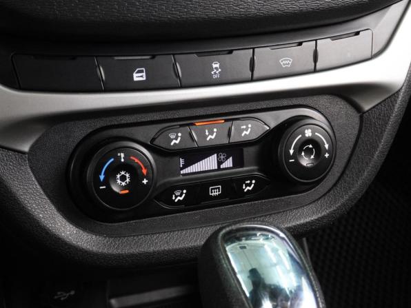 Lada (ВАЗ) Vesta I с пробегом 2021 года, цена 1 099 000 рублей, 140279 км, универсал, Автокод Объявления