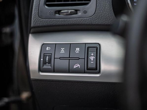 Kia Sorento II с пробегом 2012 года, цена 960 000 рублей, 328906 км, внедорожник, Автокод Объявления