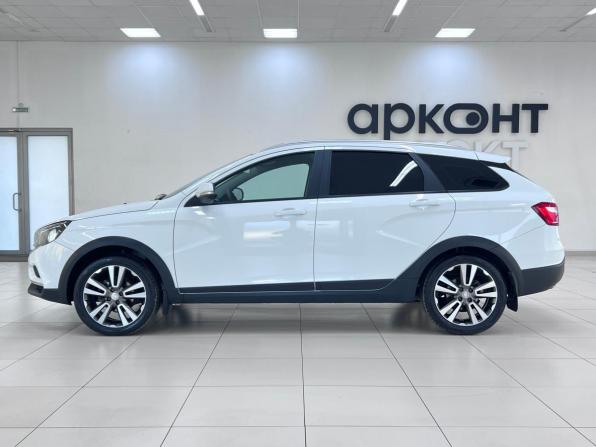 Lada (ВАЗ) Vesta I с пробегом 2018 года, цена 1 050 000 рублей, 130000 км, универсал, Автокод Объявления