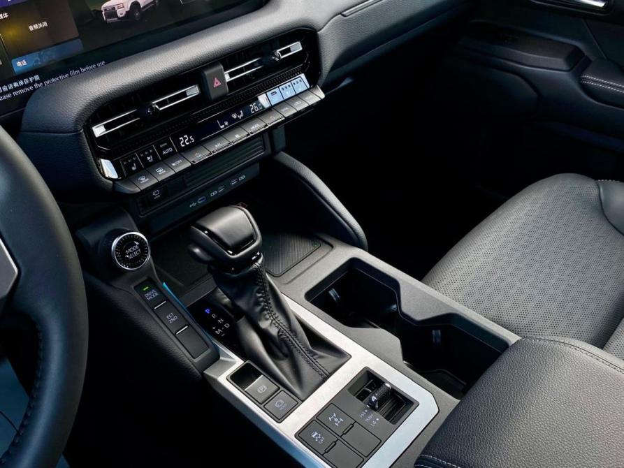 Toyota Land Cruiser Prado 250 Series Москва  - изображение 24