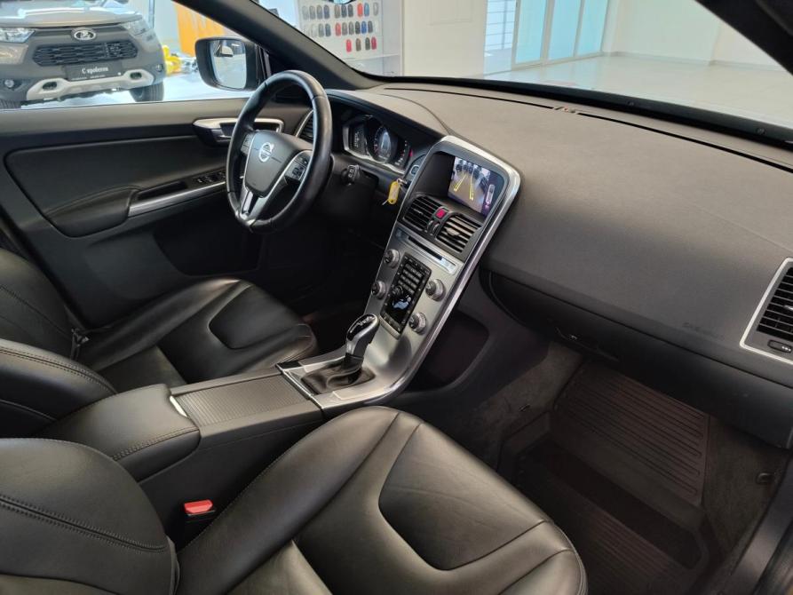 Volvo XC60 I Рестайлинг Санкт-Петербург  - изображение 8