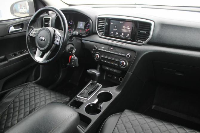 Kia Sportage IV Рестайлинг с пробегом 2019 года, цена 2 525 000 рублей, 102000 км, внедорожник, Автокод Объявления