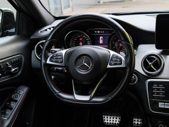 Mercedes-Benz GLA I (X156) Рестайлинг с пробегом 2017 года, цена 2 290 000 рублей, 103676 км, внедорожник, Автокод Объявления