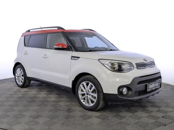 Kia Soul II Рестайлинг с пробегом 2018 года, цена 1 580 000 рублей, 124667 км, хэтчбек, Автокод Объявления