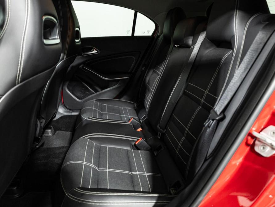 Mercedes-Benz A-Класс III (W176) Санкт-Петербург  - изображение 10