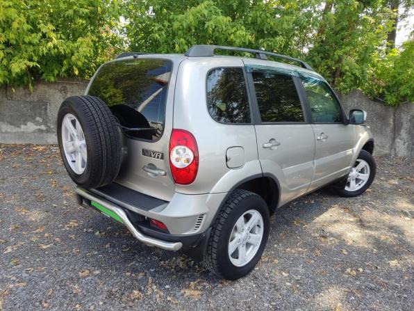 Chevrolet Niva I Рестайлинг с пробегом 2014 года, цена 570 000 рублей, 209000 км, внедорожник, Автокод Объявления