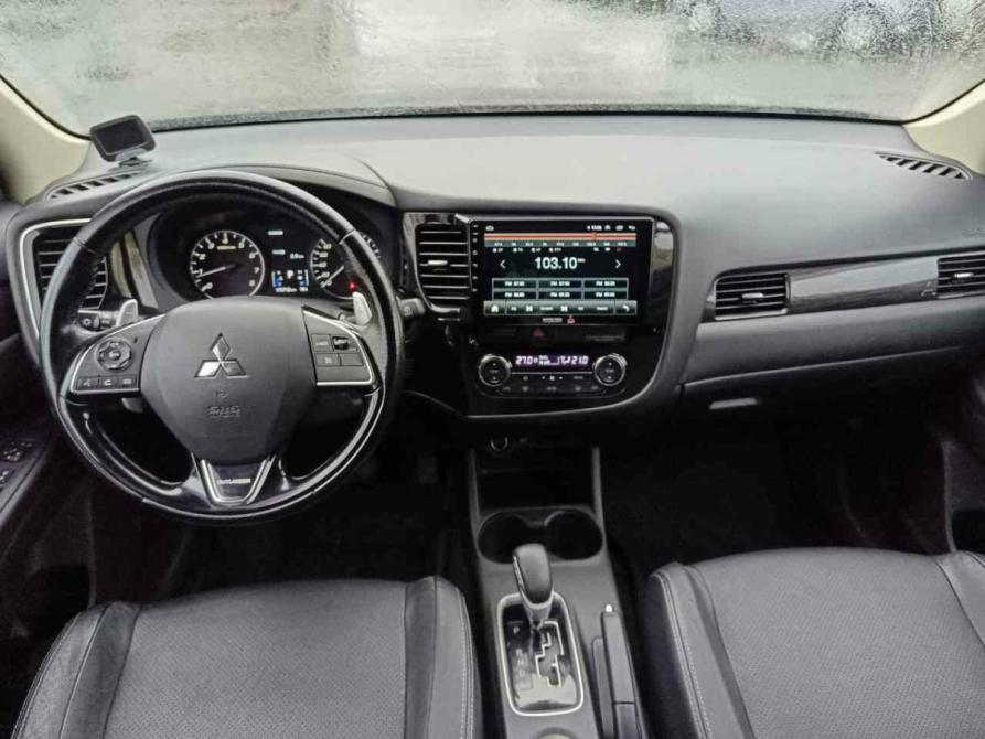 Mitsubishi Outlander III Рестайлинг 2 Тюмень  - изображение 19