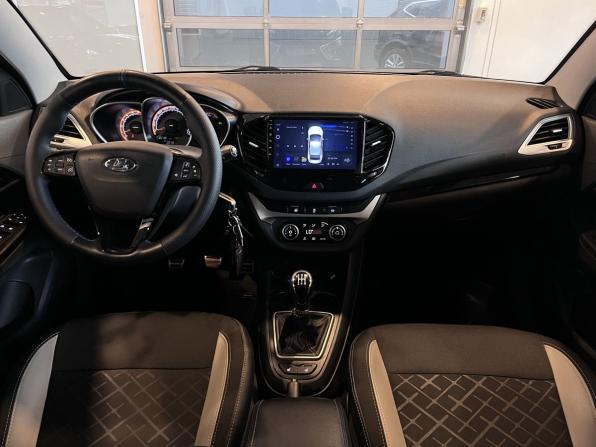 Lada (ВАЗ) Vesta I с пробегом 2018 года, цена 1 080 000 рублей, 122188 км, универсал, Автокод Объявления