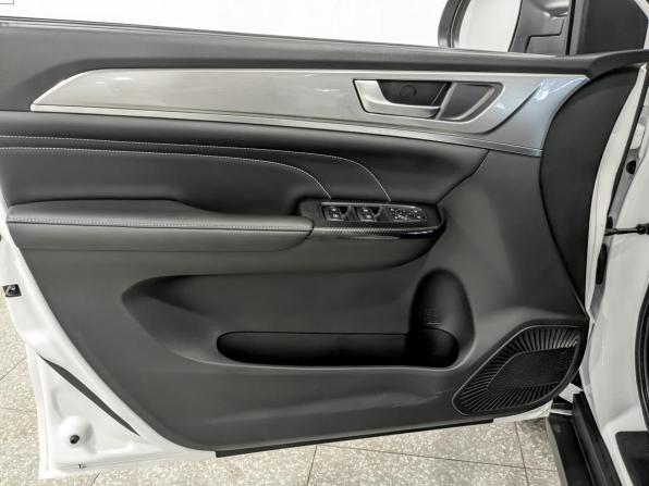 Haval M6 II с пробегом 2024 года, цена 1 925 000 рублей, 9263 км, внедорожник, Автокод Объявления