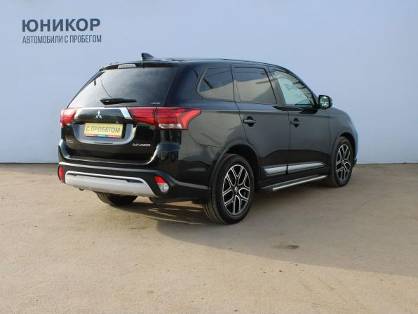 Mitsubishi Outlander III Рестайлинг 3 с пробегом 2019 года, цена 1 919 000 рублей, 175395 км, внедорожник, Автокод Объявления