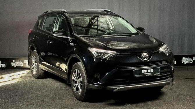 Toyota RAV4 IV (XA40) Рестайлинг с пробегом 2017 года, цена 2 300 000 рублей, 127516 км, внедорожник, Автокод Объявления
