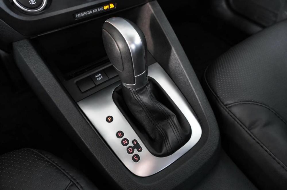 Volkswagen Jetta VI Калининград  - изображение 12