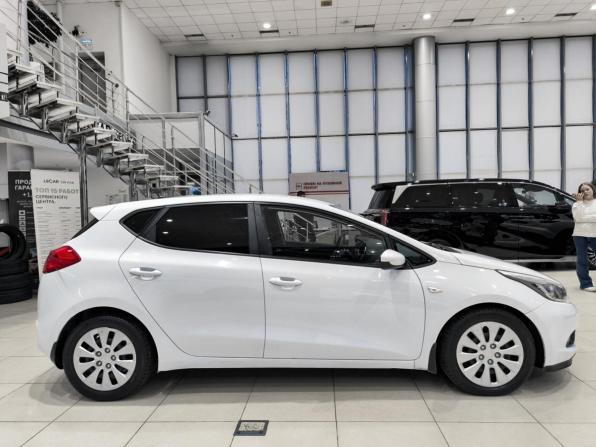 Kia Ceed II с пробегом 2012 года, цена 1 099 000 рублей, 190138 км, хэтчбек, Автокод Объявления