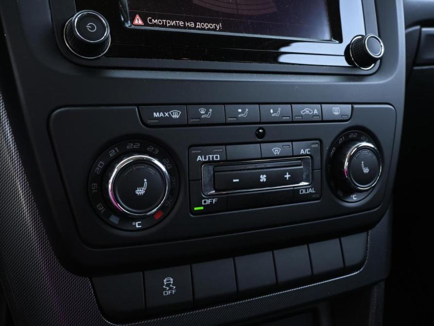 Skoda Yeti I Рестайлинг Волгоград  - изображение 17