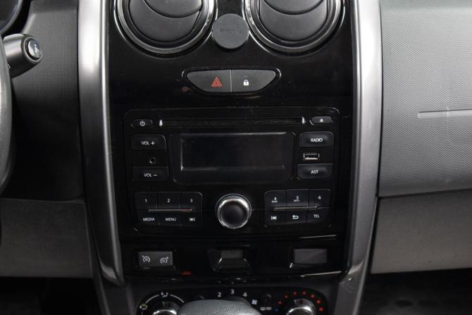Renault Duster I Рестайлинг с пробегом 2016 года, цена 1 229 000 рублей, 173115 км, внедорожник, Автокод Объявления