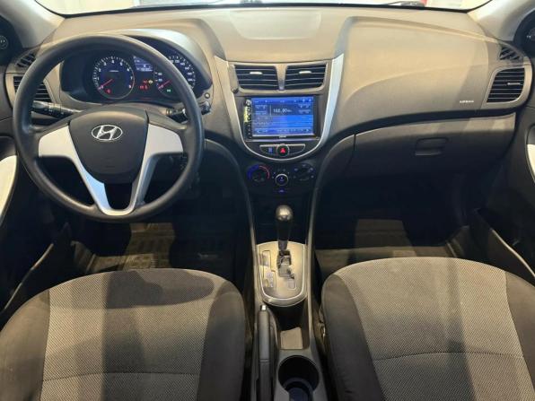 Hyundai Solaris I с пробегом 2012 года, цена 849 000 рублей, 198311 км, седан, Автокод Объявления