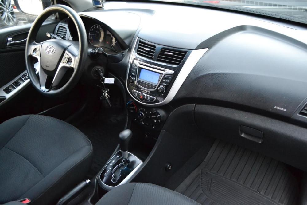 Hyundai Solaris I Старый Оскол  - изображение 9